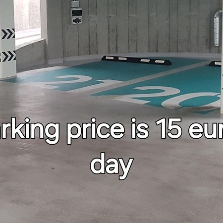 Happy Inn Emporia, Self Chek-In, Parking In The Underground Garage VNO Exterior foto